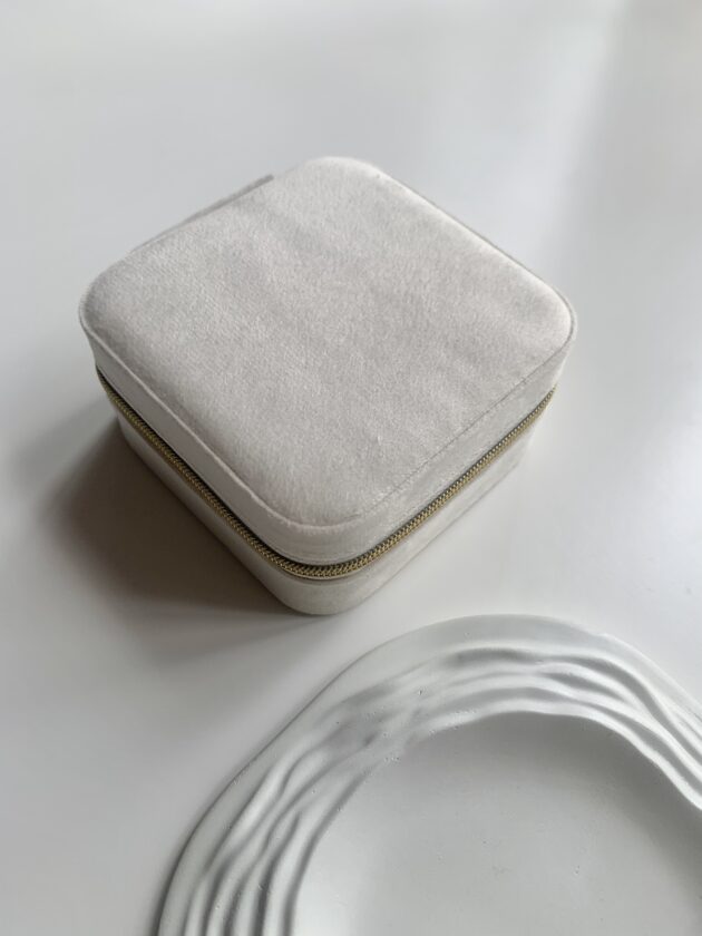 Jewellery Box Velvet Mini - white