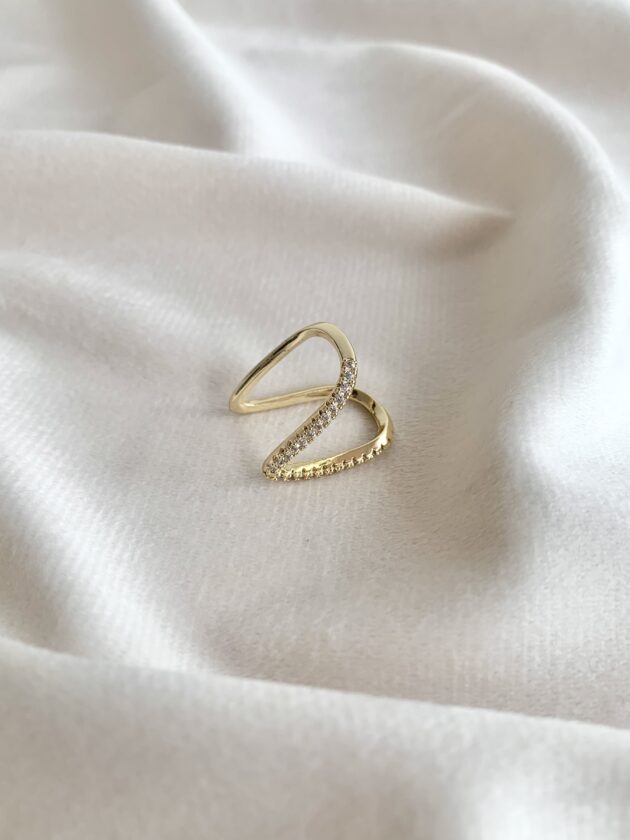 V Ring - Gold