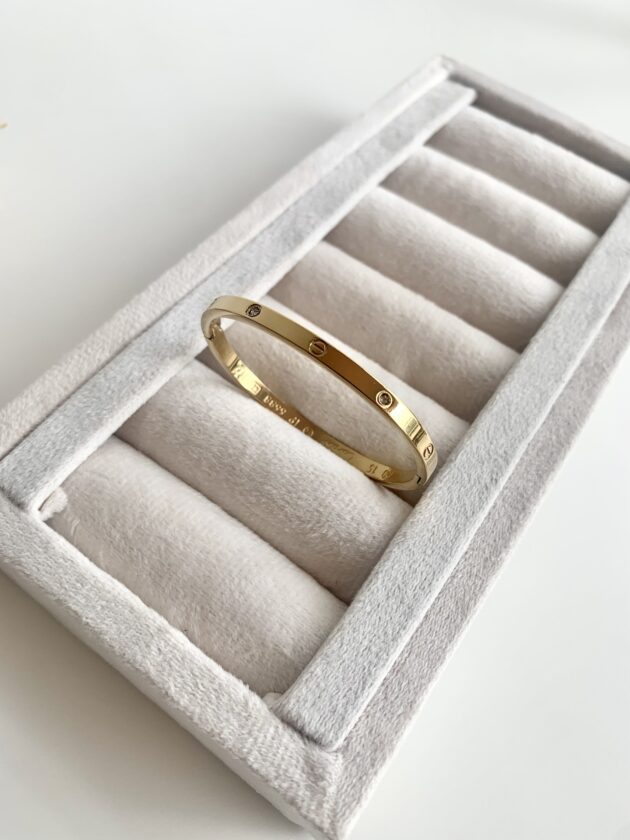 Cartier S